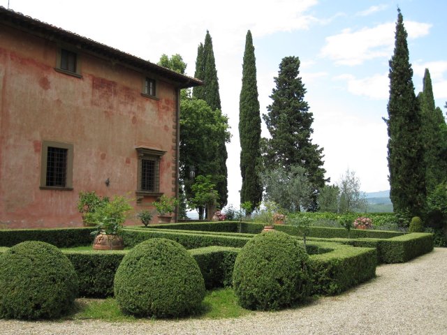 The gardens at the castello Vignamaggio...