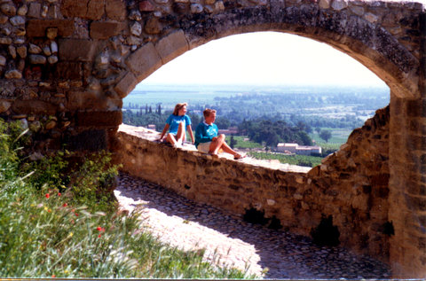 Sandra and her sister on that fateful trip to France.